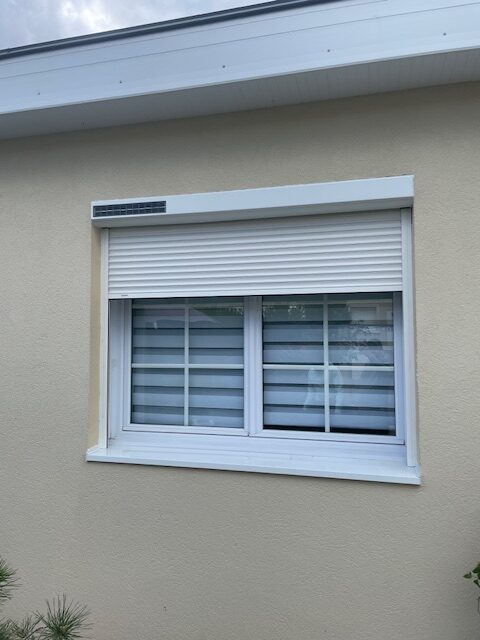 Volet roulant MONO iD3 Solar de marque BUBENDORFF